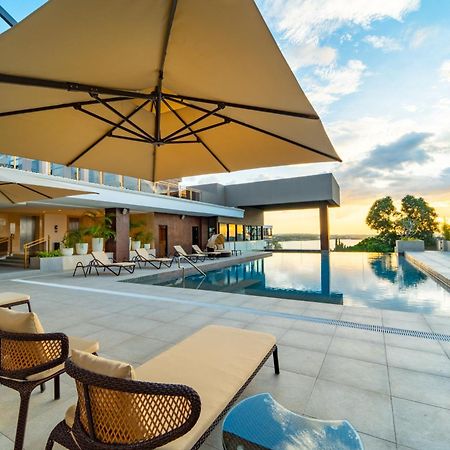 Metrocentre Hotel Tagbilaran Dış mekan fotoğraf