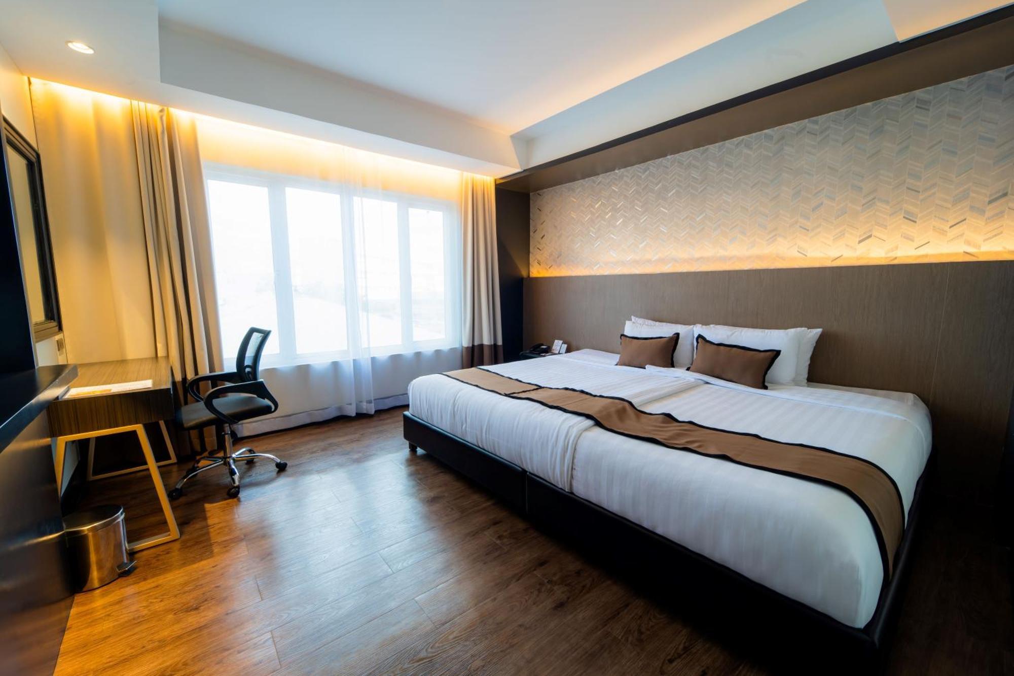 Metrocentre Hotel Tagbilaran Dış mekan fotoğraf