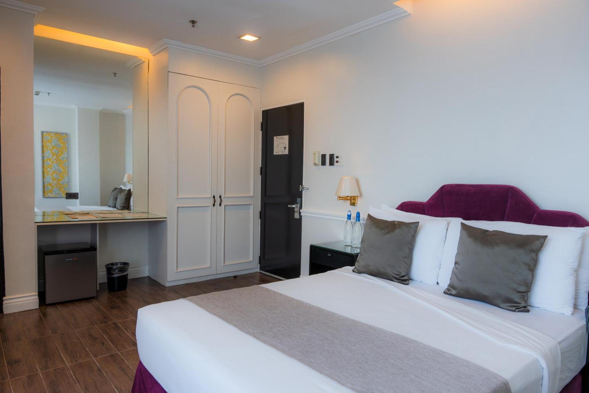 Metrocentre Hotel Tagbilaran Dış mekan fotoğraf