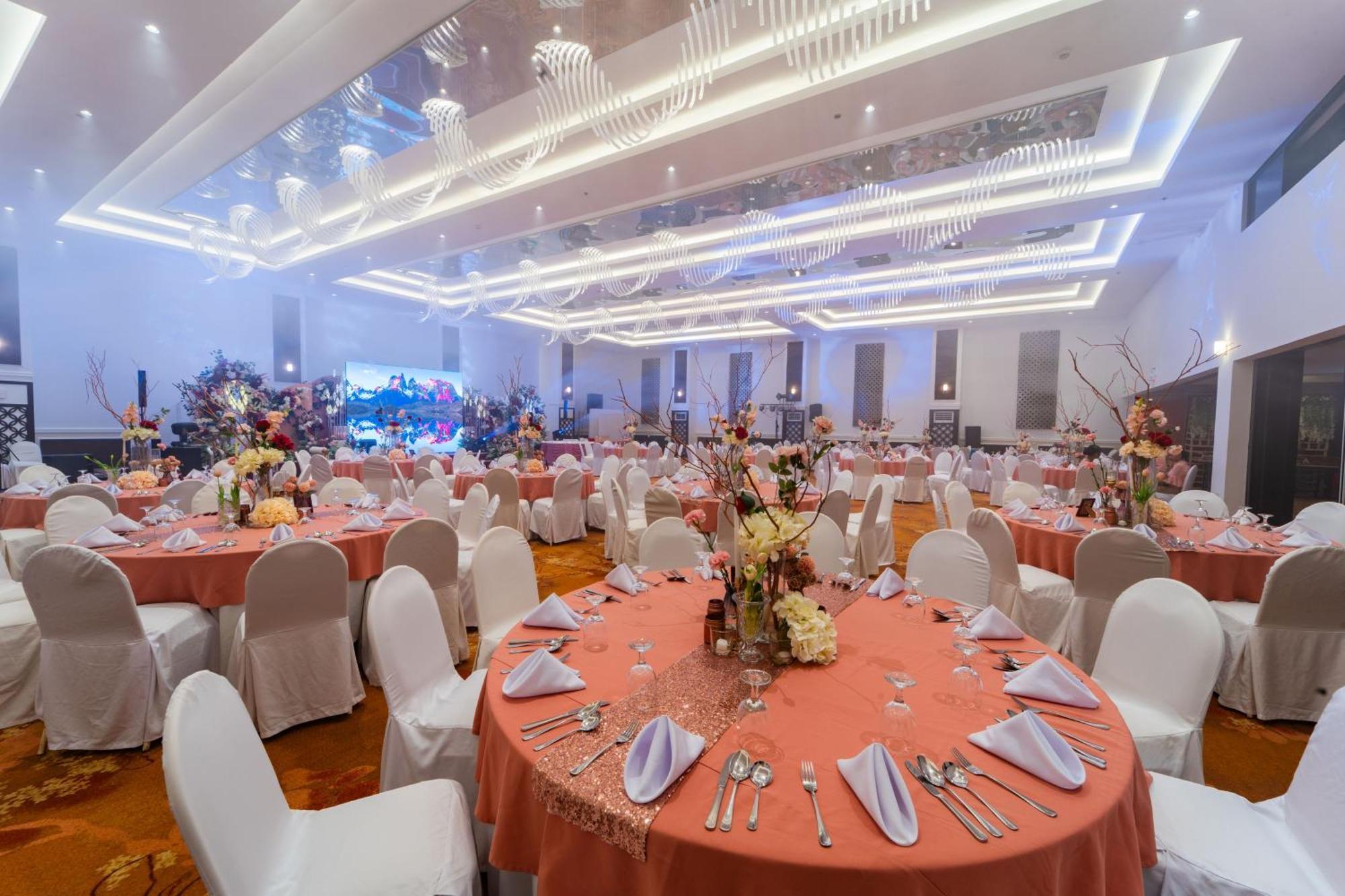 Metrocentre Hotel Tagbilaran Dış mekan fotoğraf